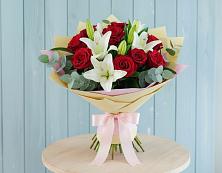 Букет цветов из:  Лилии и Розы в Черкизово