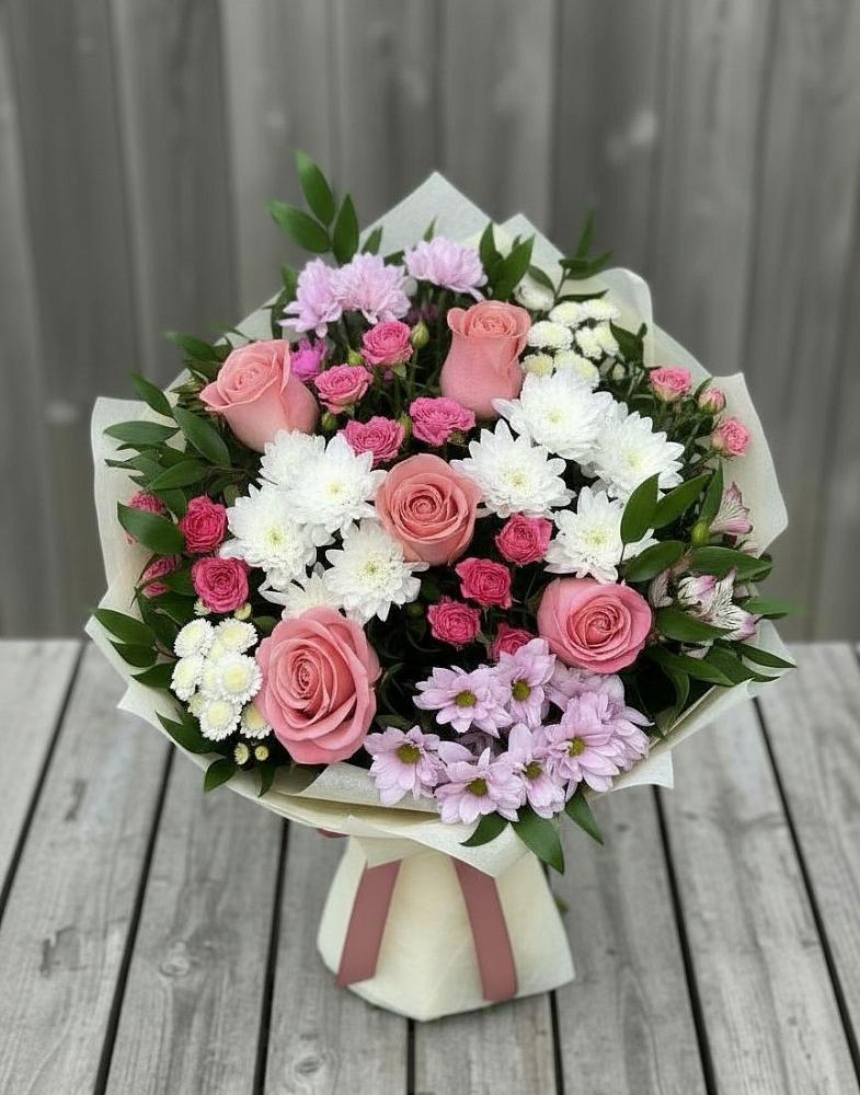 Букет цветов из: Альстромерии, Гвоздики, Розы и Хризантемы в Черкизово