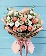 Букет цветов из:  Розы, Альстромерии и Лизиантусы в Черкизово