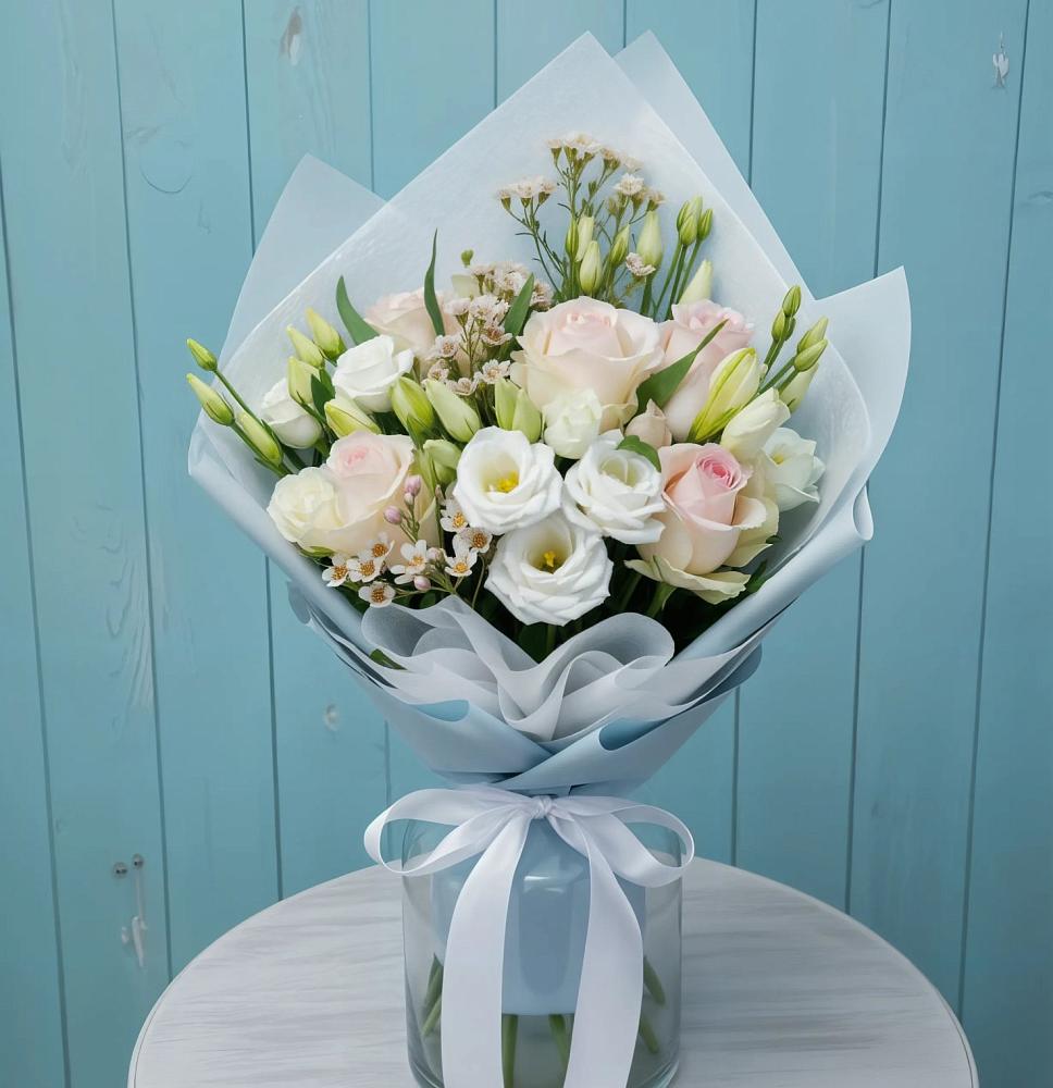 Букет цветов из: Розы и Лизиантусы в Черкизово