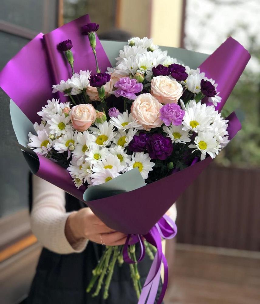 Букет цветов из: Хризантемы, Гвоздики и Розы в Черкизово