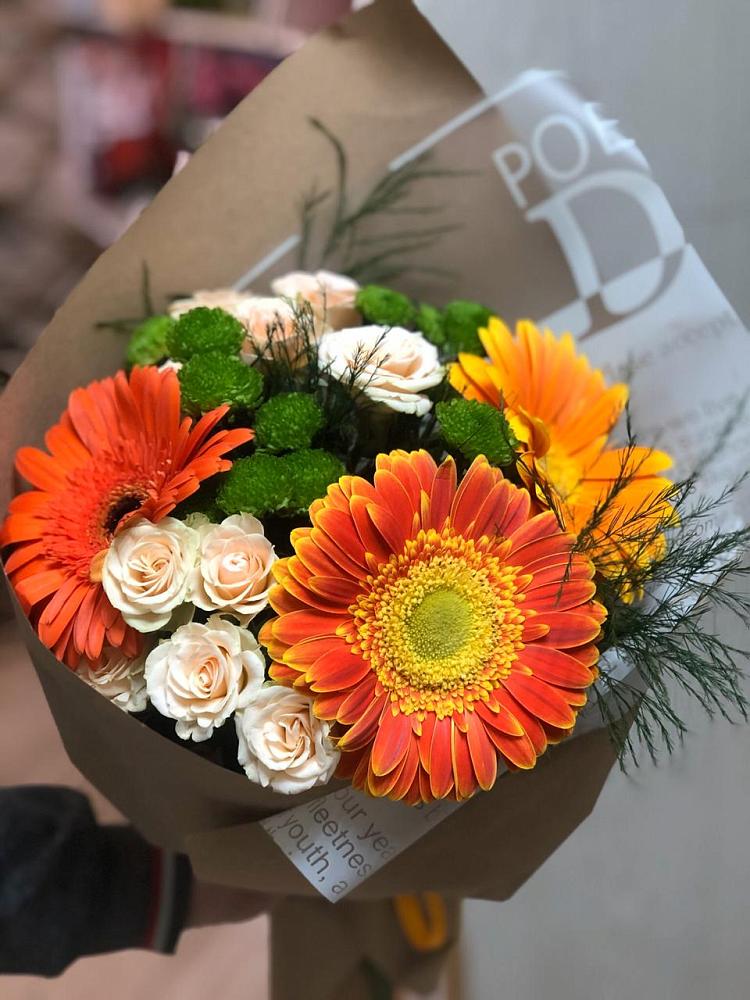 Букет цветов из: Герберы, Хризантемы и Розы в Черкизово