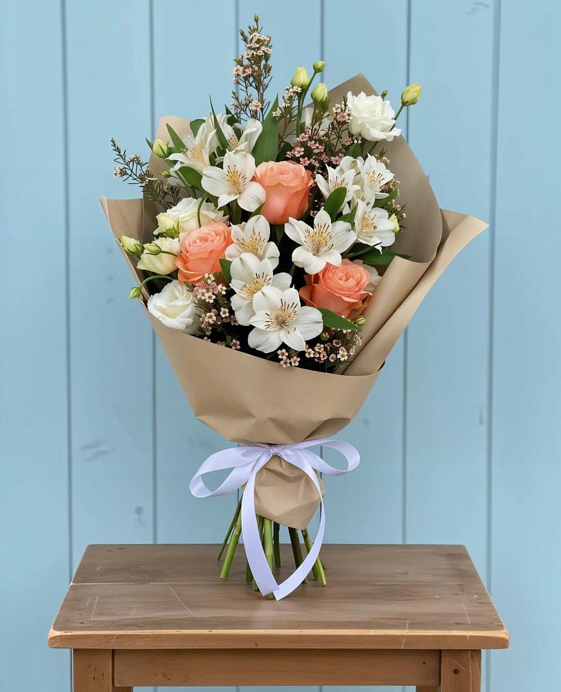 Букет цветов из: Альстромерии, Лизиантусы, Розы и Хризантемы в Черкизово