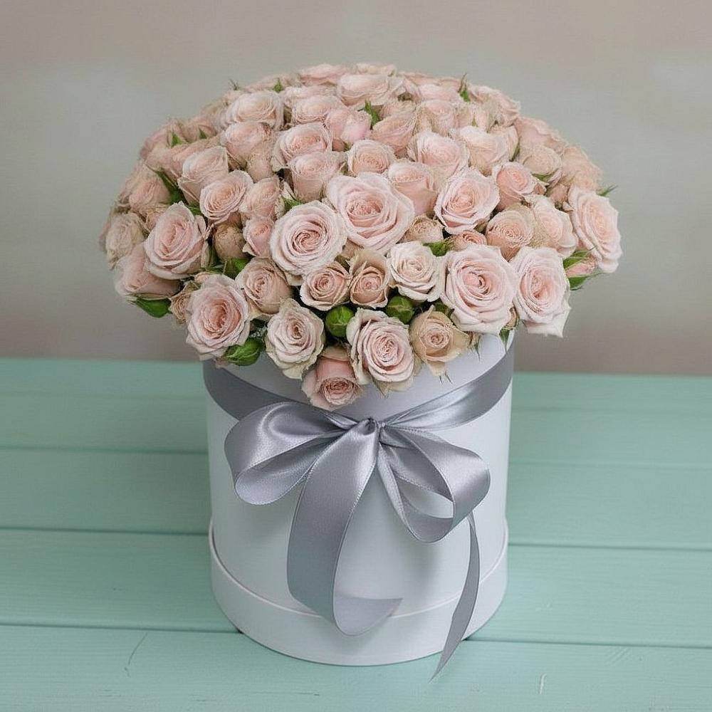 Цветочная композиция из Розы в шляпной коробке в Черкизово